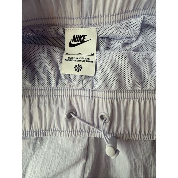 Nike EYBL Player Exclusive Women’s Lilac Nylon Windbreaker Training Shorts Size - Picture 7 of 12